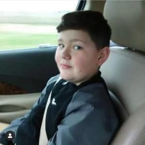 Meet your Posher, Cameran